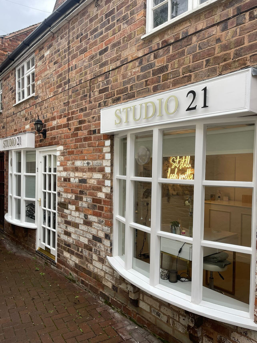Sign Shop Studio Sign Gorgeous shop signs for a gorgeous shop front - Studio 21 – Salon Signs